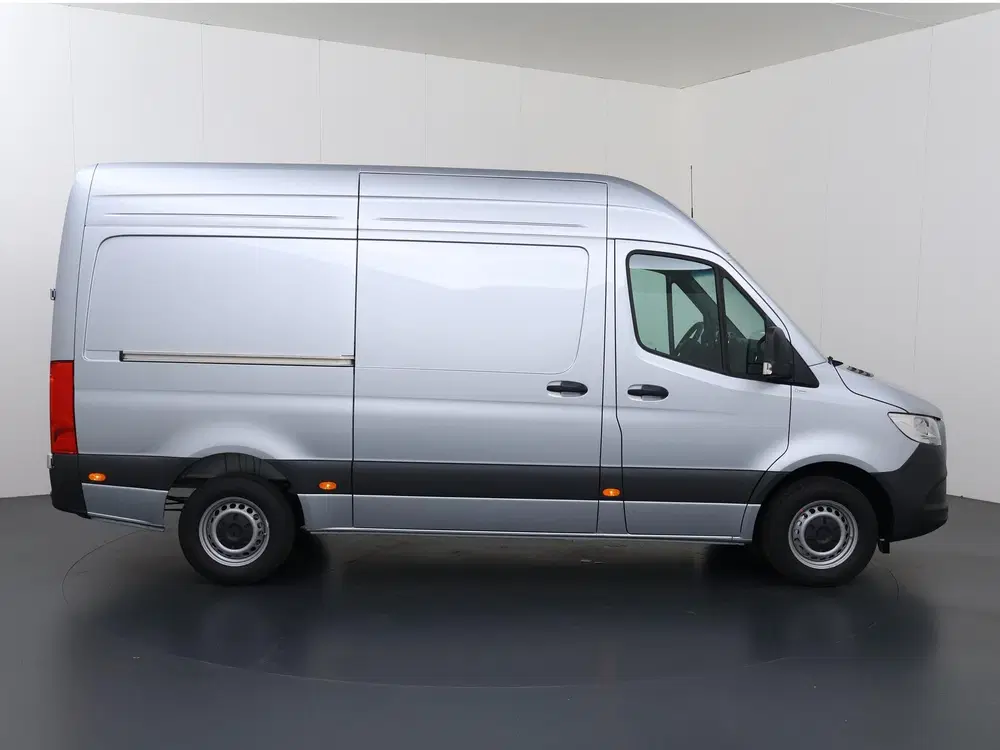 Mercedes-Benz Sprinter 317 CDI L2 H2 uit 2024, foto 6
