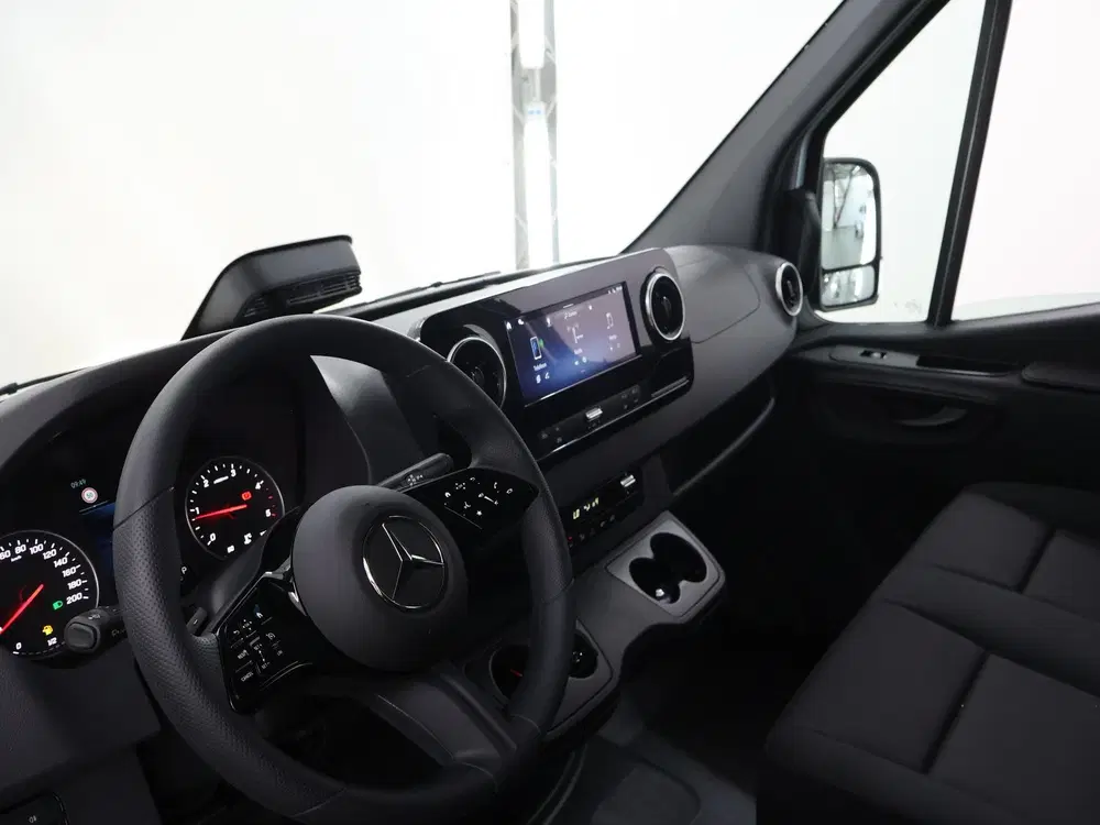 Mercedes-Benz Sprinter 317 CDI L2 H2 uit 2024, foto 7
