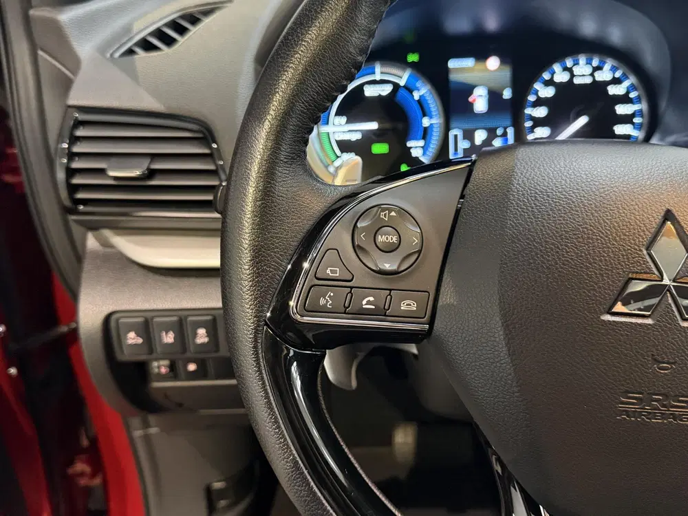 Mitsubishi Eclipse Cross 2.4 PHEV Instyle leder interieur uit 2023, foto 11
