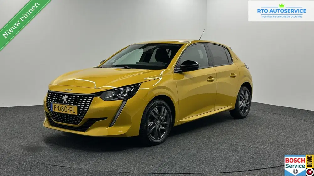 Peugeot 208 1.2 PureTech Active Pack CRUISE NAVIGATIE uit 2022