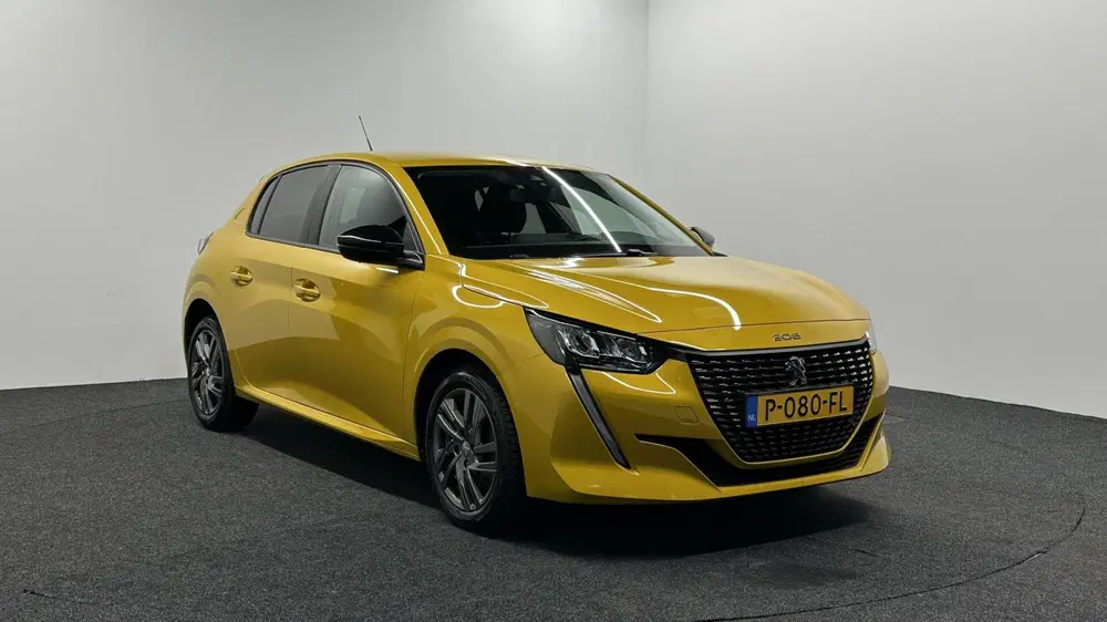 Peugeot 208 1.2 PureTech Active Pack CRUISE NAVIGATIE uit 2022, foto 3