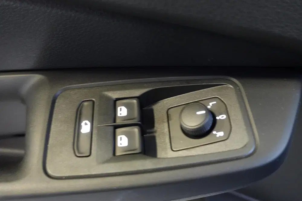 Volkswagen Caddy 2.0 TDI Style Automaat Airco Blu uit 2023, foto 12
