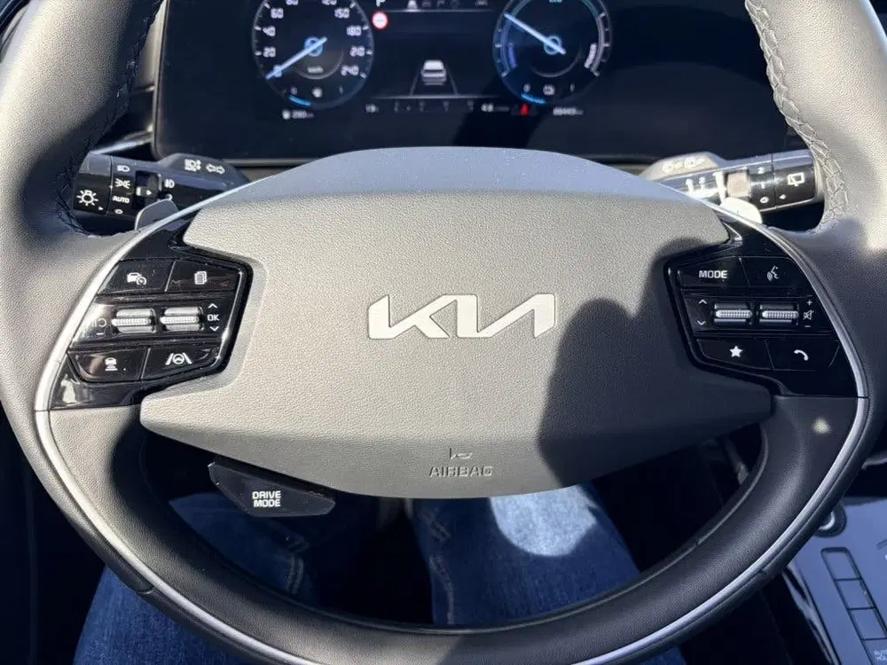 Kia Niro 1.6 HEV Dynamicline NAVI uit 2022, foto 4