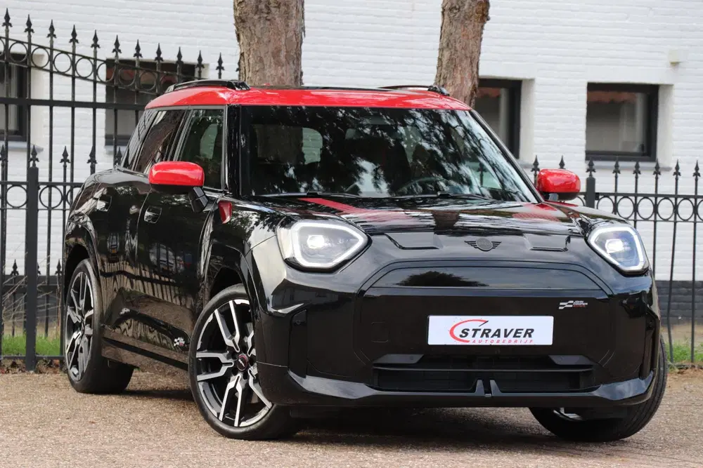 Mini Aceman E John Cooper Works M 42.5 kWh uit 2025, foto 7