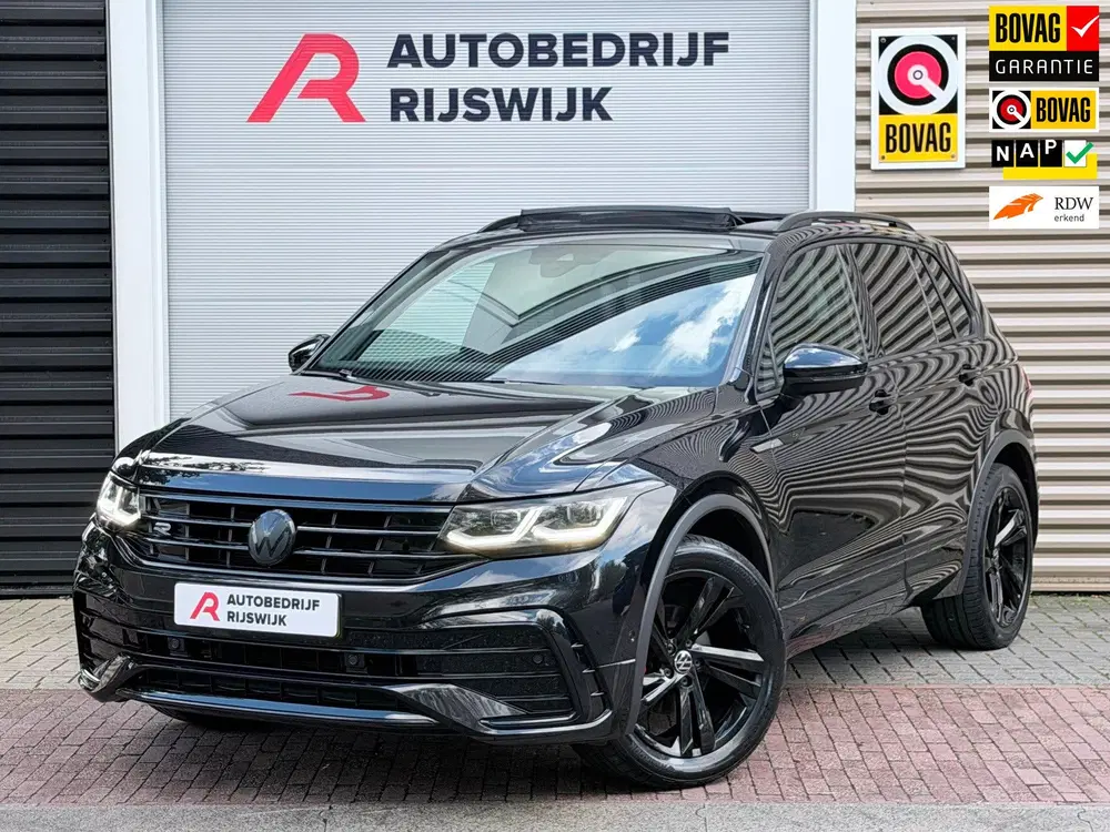 Volkswagen Tiguan 1.5 TSI R-Line Pano uit 2021