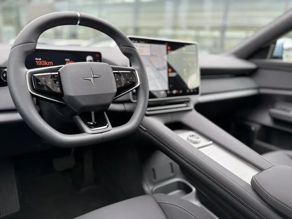 Polestar 4 Long range Single motor 100 kWh uit 2025, foto 7