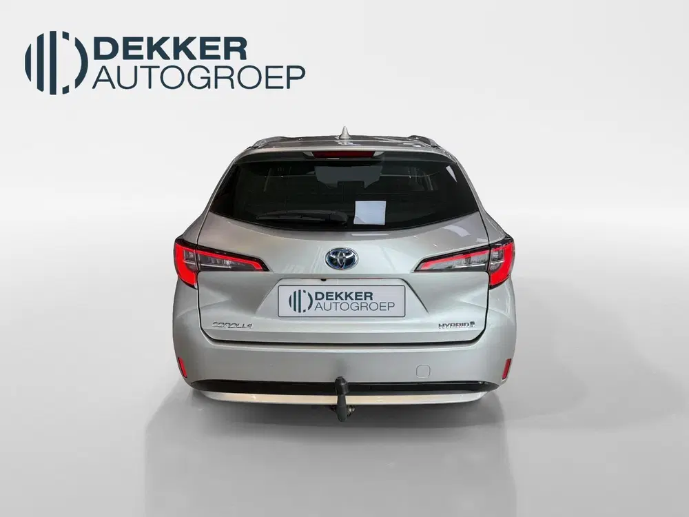 Toyota Corolla 1.8 Hybrid First Edition Trekh uit 2019, foto 2