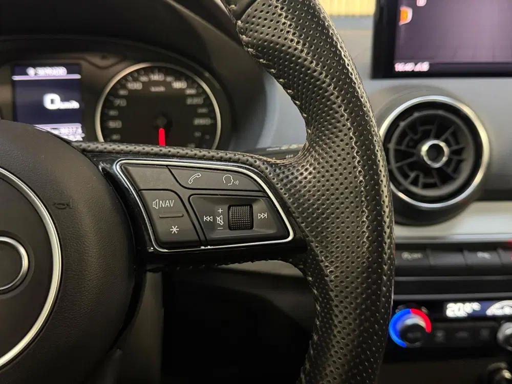 Audi Q2 35 TFSI CoD S LINE uit 2019, foto 15