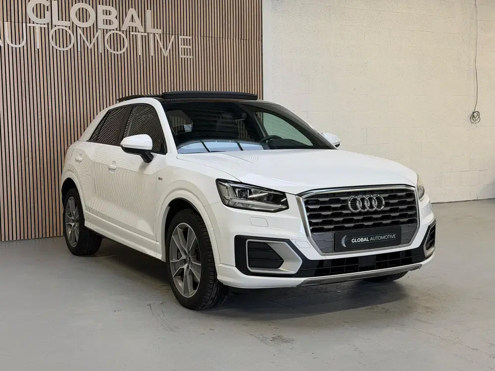 Audi Q2 35 TFSI CoD S LINE uit 2019, foto 2
