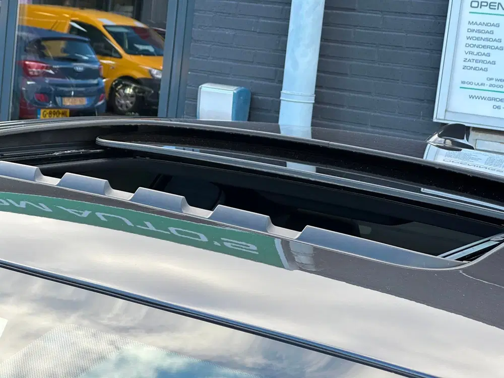 BMW 5-serie 530i High Executive uit 2019, foto 5