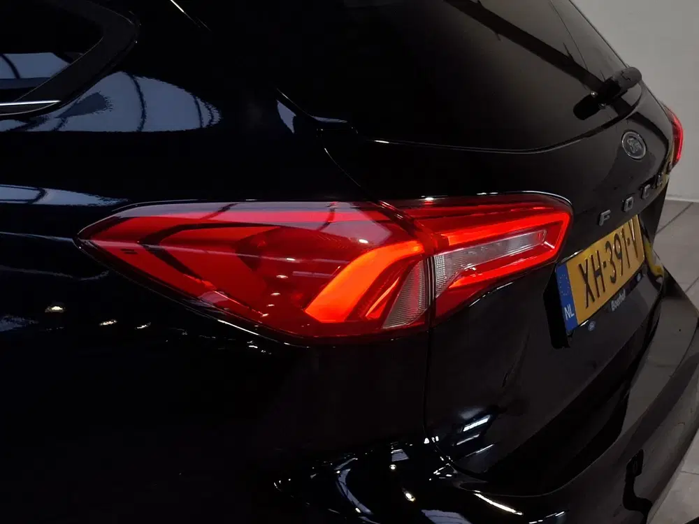 Ford Focus EcoBoost 125 pk Titanium uit 2019, foto 10