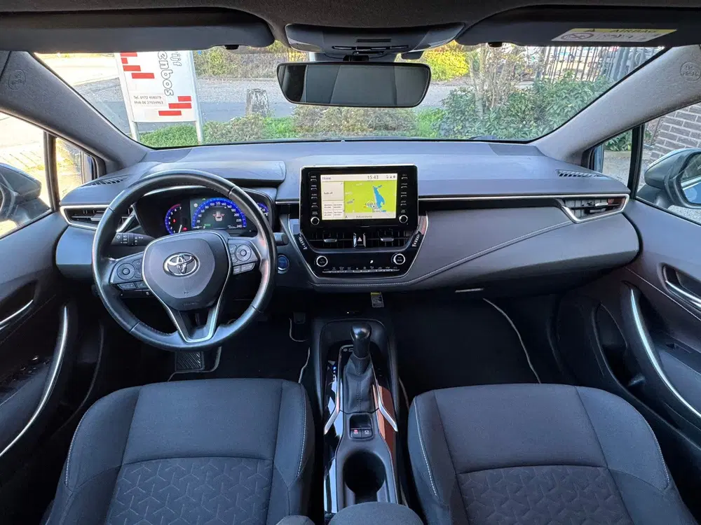 Toyota Corolla ⁠Corolla TS 1.8 Hybrid DynamicPlus uit 2020, foto 6