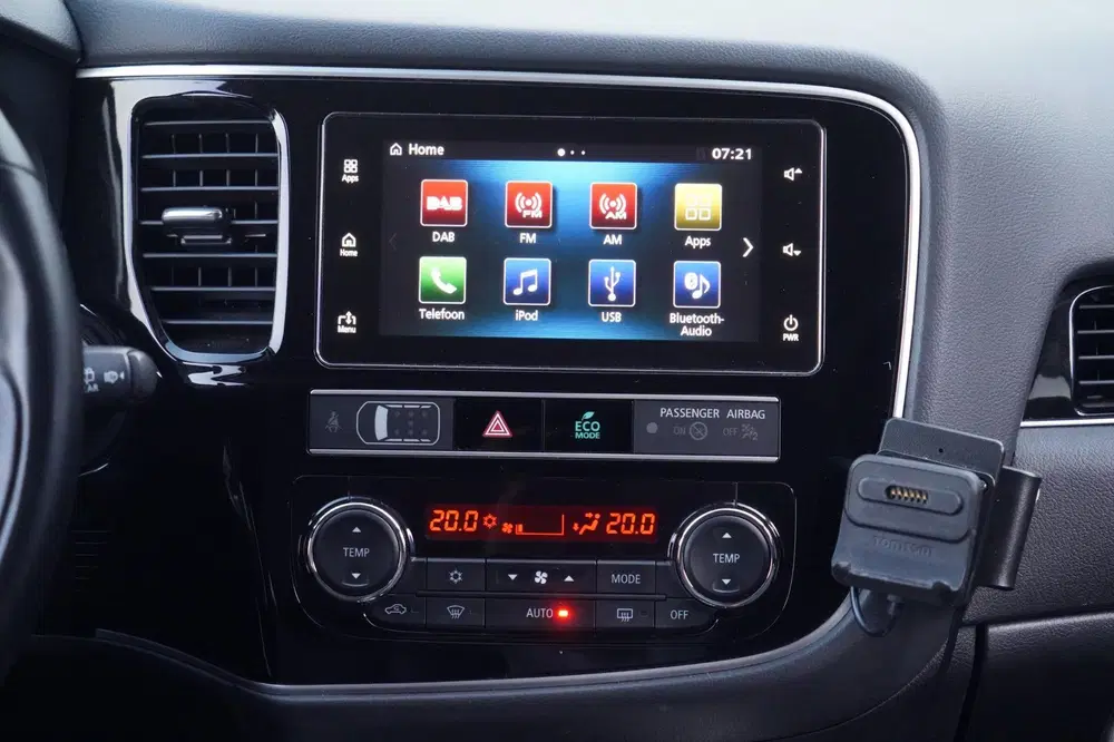 Mitsubishi Outlander 2.4 PHEV Pure+ uit 2019, foto 14