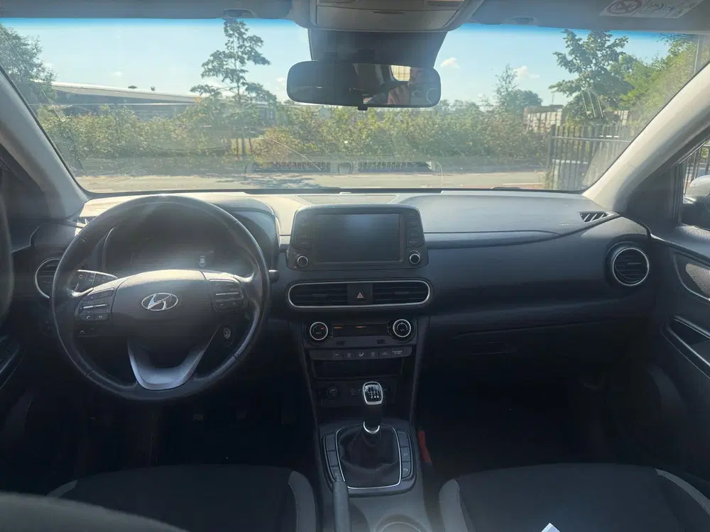 Hyundai KONA 1.0 T-GDI Comfort Dealer onderhouden APK 2 uit 2020, foto 7
