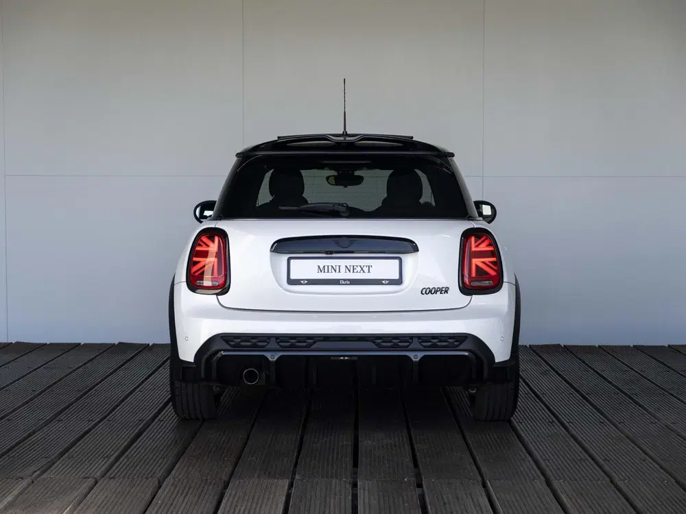 Mini Cooper Cooper Rockingham GT uit 2023, foto 8
