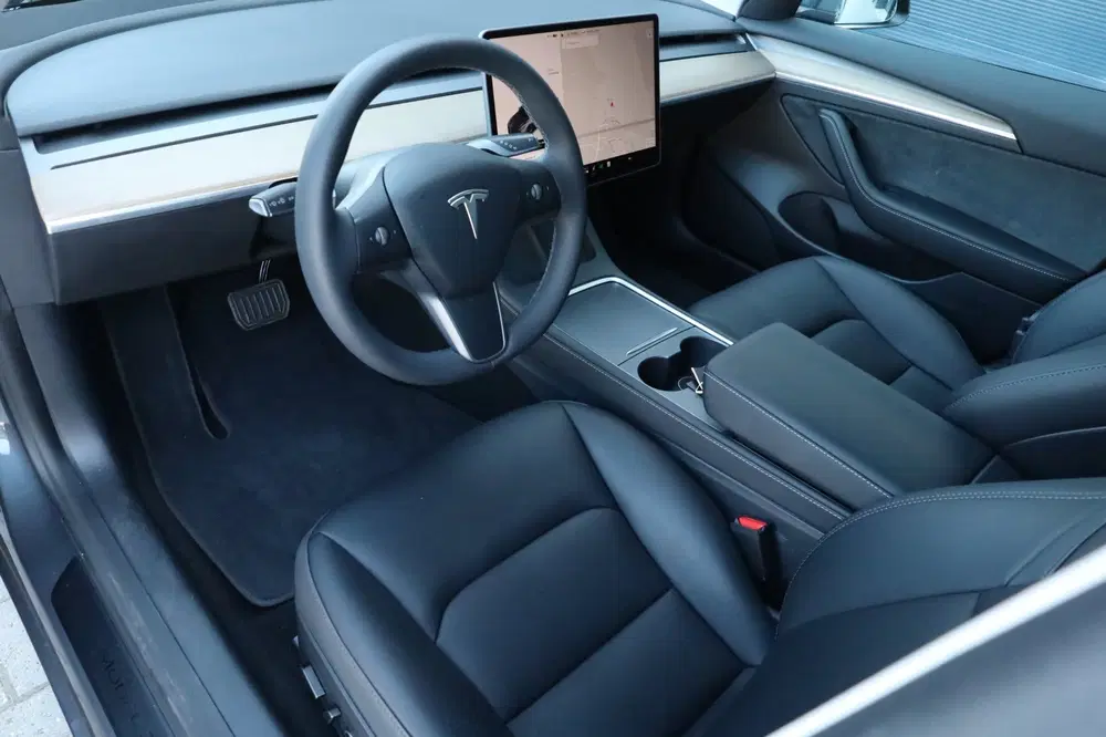 Tesla Model 3 Standard RWD Plus 60 kWh Elektr. achterkle uit 2023, foto 3