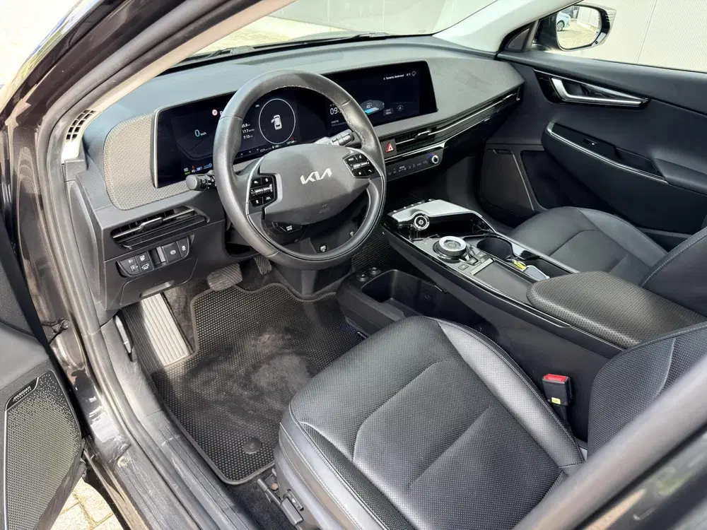 Kia EV6 Plus 77.4 kWh 1e eig uit 2021, foto 9