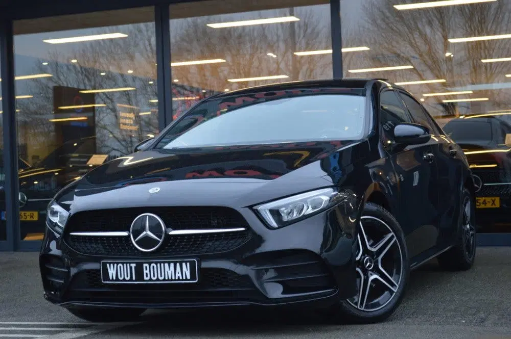 Mercedes-Benz A-Klasse 250 e AMG Led Panorama Distronic Keyl uit 2021