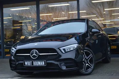 Mercedes-Benz A-Klasse 250 e AMG Led Panorama Distronic Keyl uit 2021