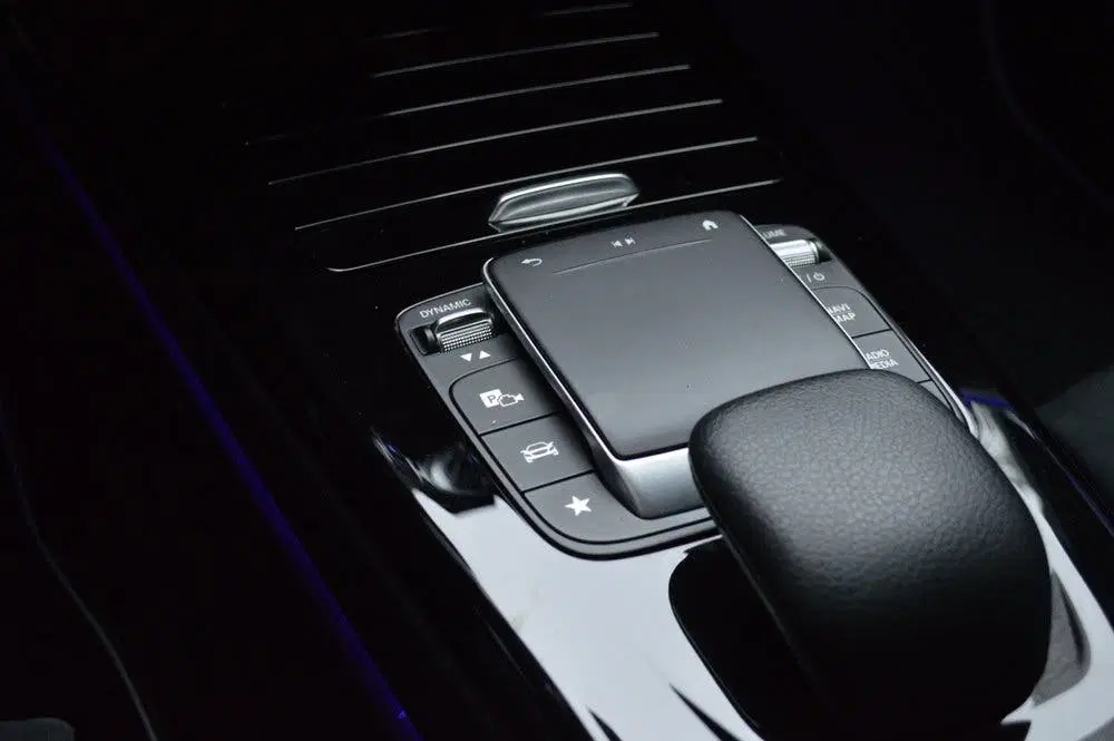 Mercedes-Benz A-Klasse 250 e AMG Led Panorama Distronic Keyl uit 2021, foto 15
