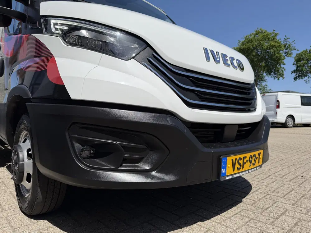 Iveco 40C18 automaat uit 2022, foto 7