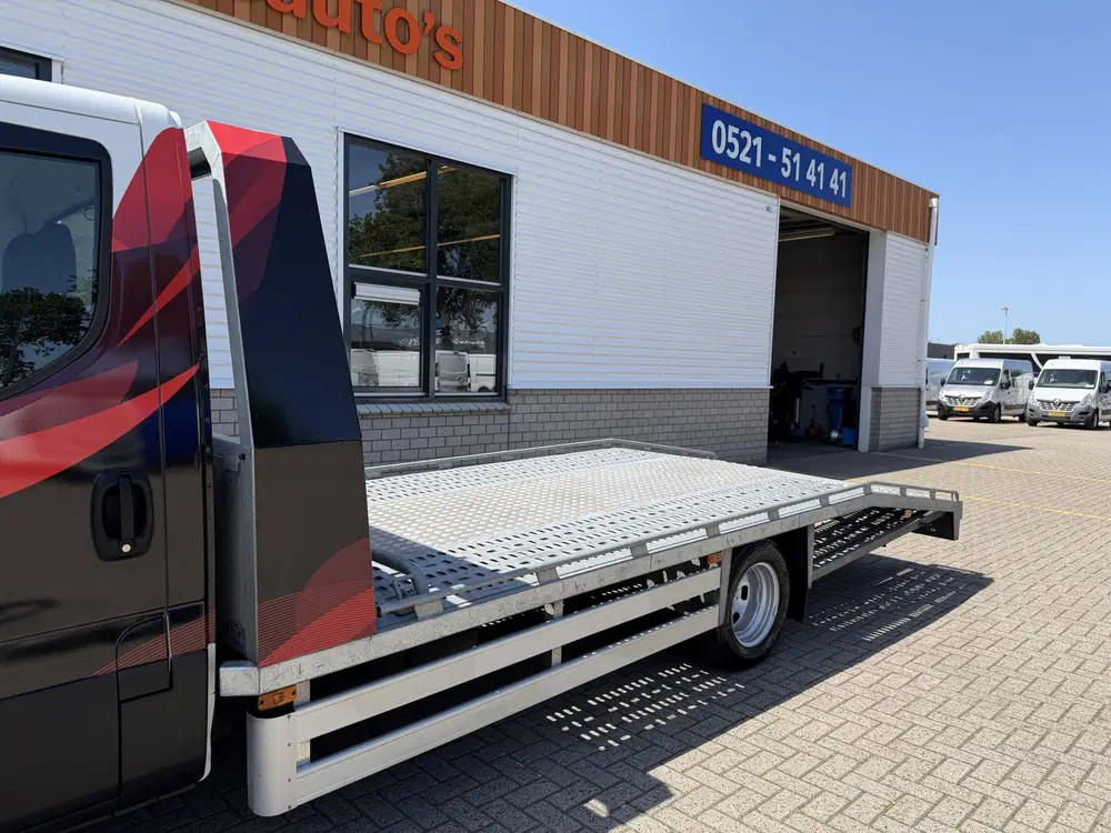 Iveco 40C18 automaat uit 2022, foto 9
