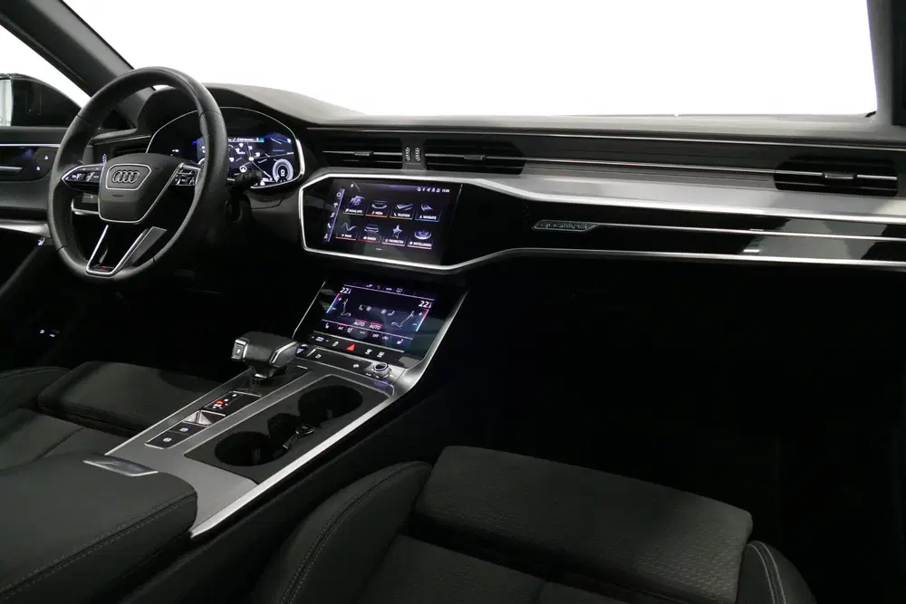 Audi A6 55 TFSI e quattro S Competition uit 2022, foto 2