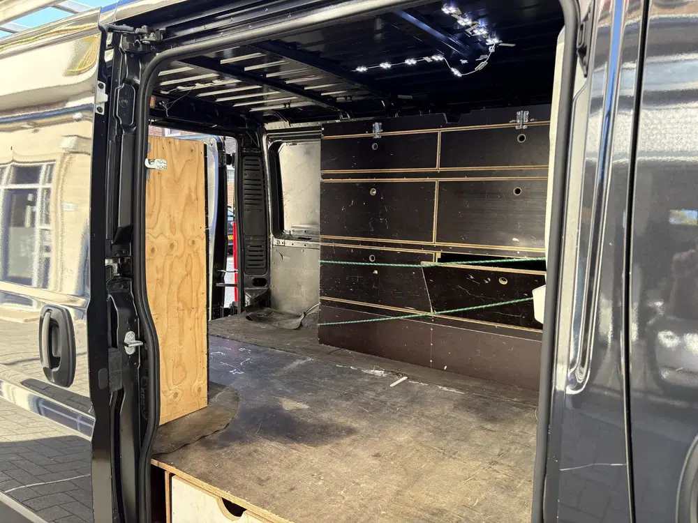 Peugeot Boxer 330 2.2 BlueHDi 120 L1H1 Premium 1 EIGENAA uit 2021, foto 10