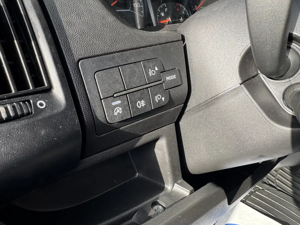 Peugeot Boxer 330 2.2 BlueHDi 120 L1H1 Premium 1 EIGENAA uit 2021, foto 15
