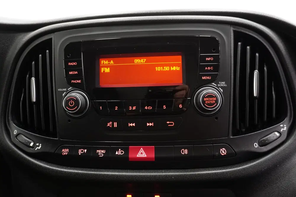 Fiat Doblo Doblò Cargo 1.3 MJ EURO 6 uit 2021, foto 14