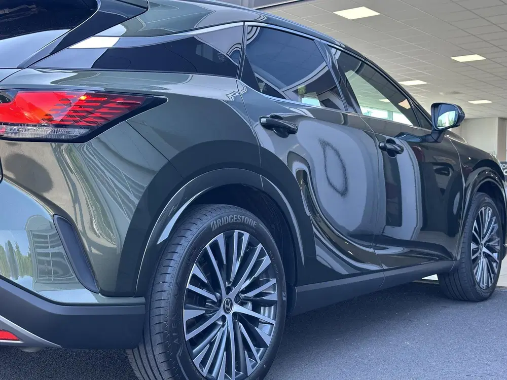 Lexus RX 350h Hybrid Executive Line uit 2023, foto 9