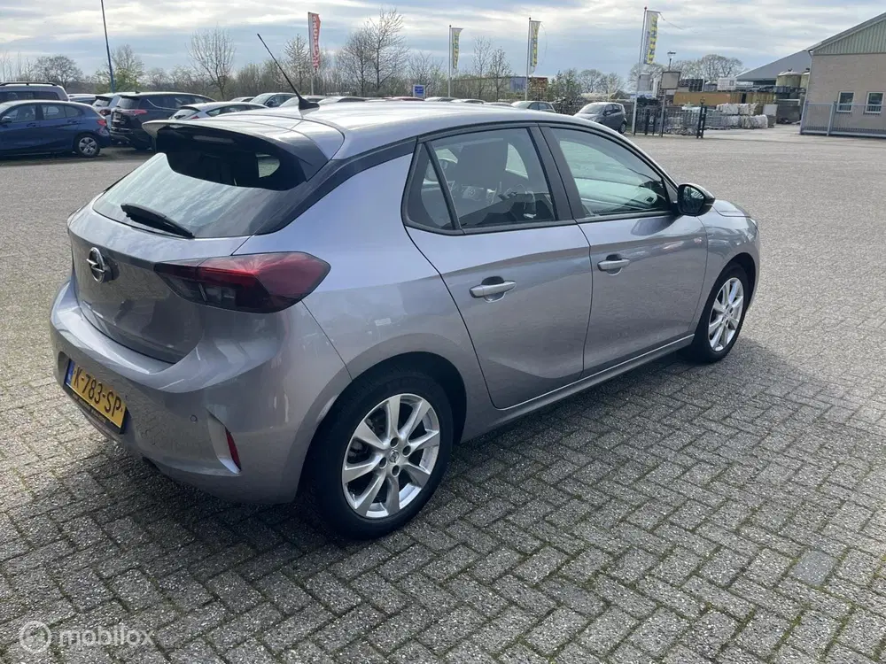 Opel Corsa 1.2 Edition uit 2021, foto 5