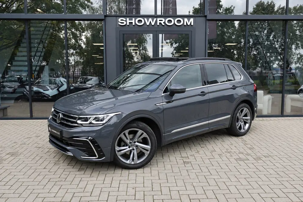 Volkswagen Tiguan 1.5 TSI R-Line PANO IQ.LIGHT ACC VOL uit 2022