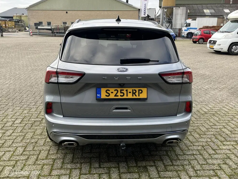 Ford Kuga 1.5 EcoBoost ST-Line Trekhaak uit 2023, foto 4