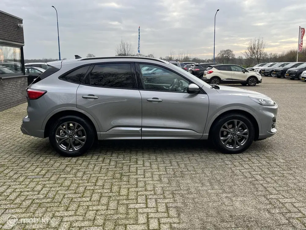 Ford Kuga 1.5 EcoBoost ST-Line Trekhaak uit 2023, foto 6