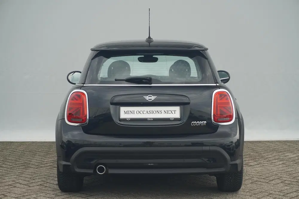 Mini Cooper Cooper Camden Edition uit 2023, foto 5