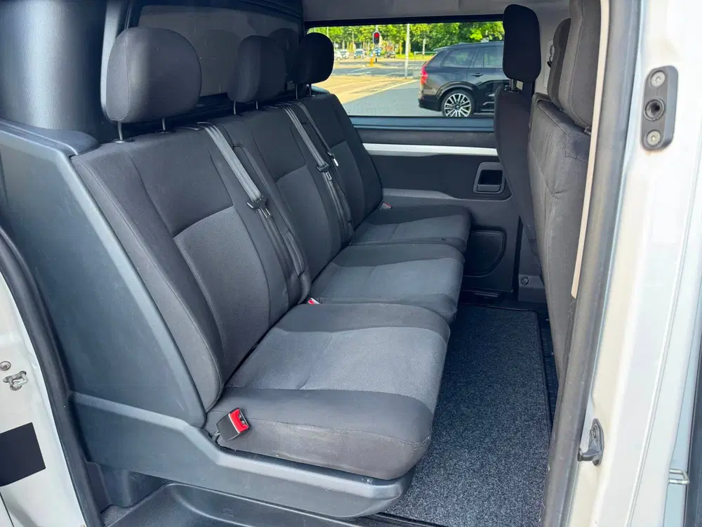Opel Vivaro 2.0 CDTI uit 2021, foto 13