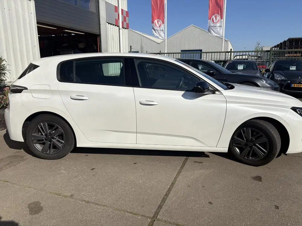 Peugeot 308 1.2 PureTech Active Pack Business Airco uit 2022, foto 7