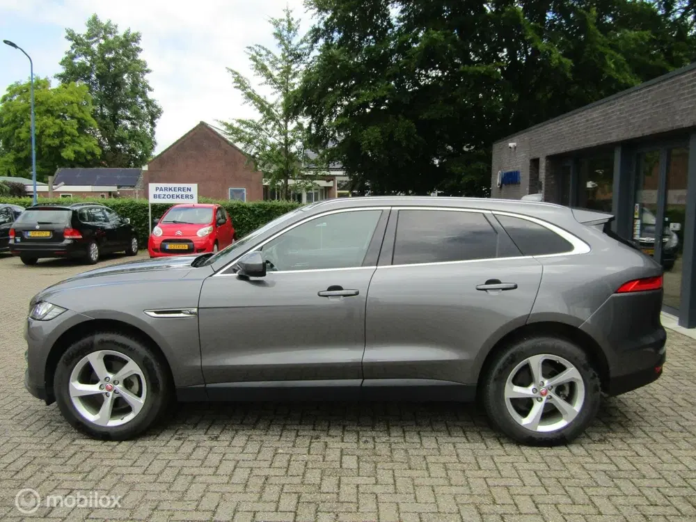 Jaguar F-Pace 2.0t AWD R-Sport uit 2019, foto 8