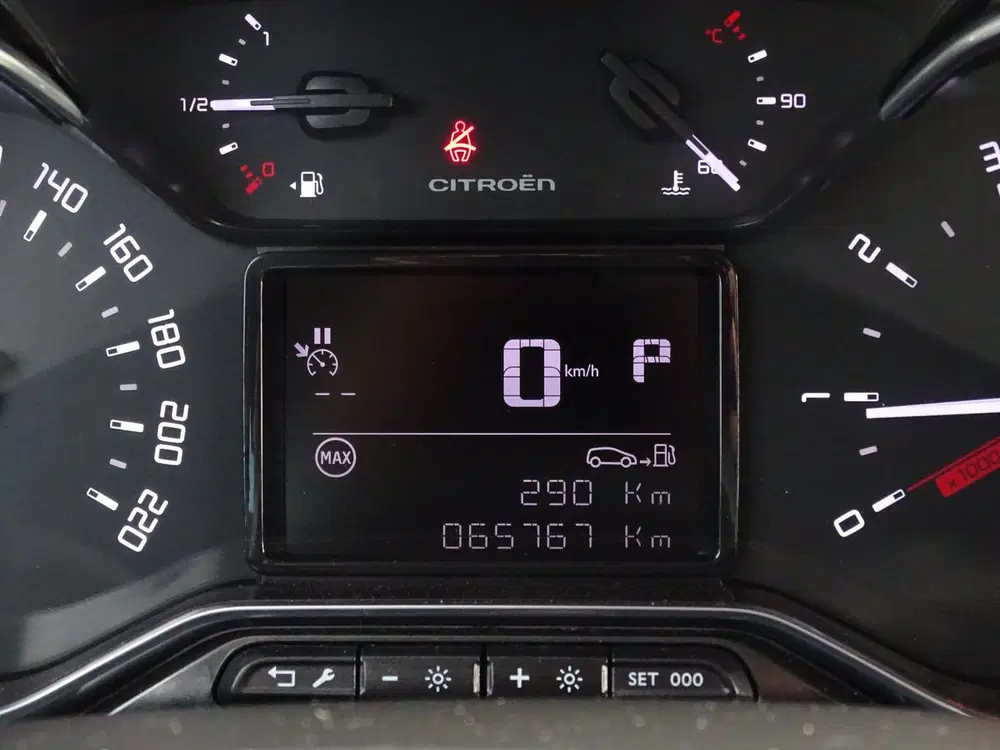 Citroën C3 Aircross 1.2 PureTech Shine Automaat uit 2021, foto 13