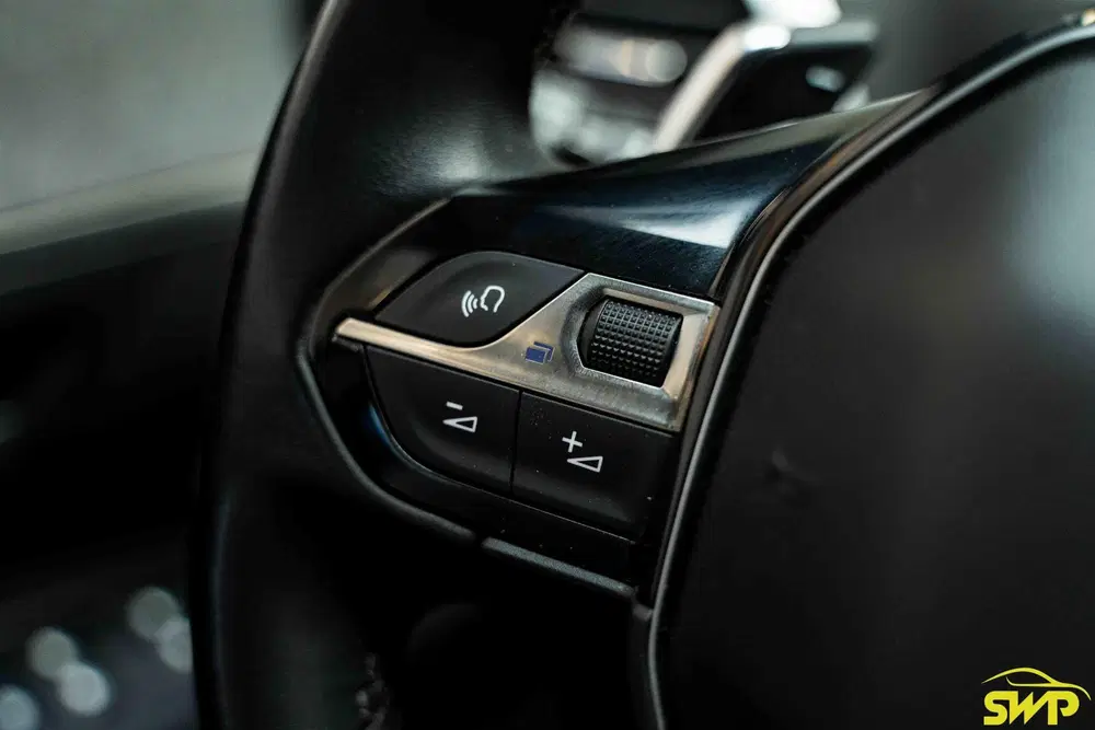 Peugeot 3008 1.2 PureTech Allure uit 2019, foto 12