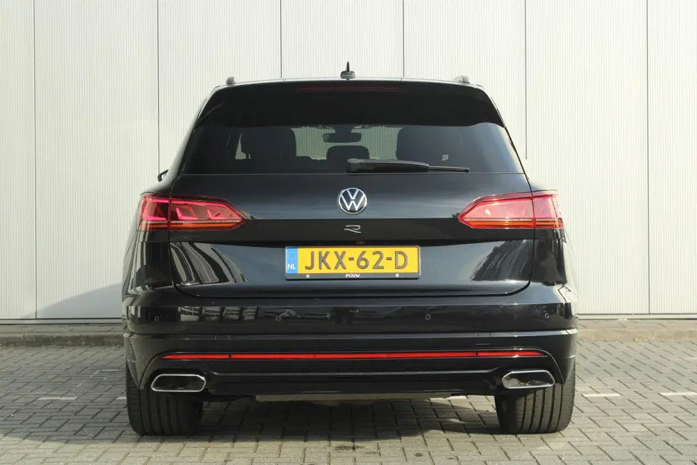 Volkswagen Touareg R 3.0 TSI eHybrid 462pk 4MOTION uit 2021, foto 12