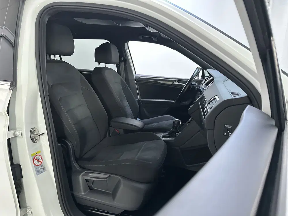 Volkswagen Tiguan Allspace 1.5 TSI 150pk DSG Highline Busine uit 2021, foto 5