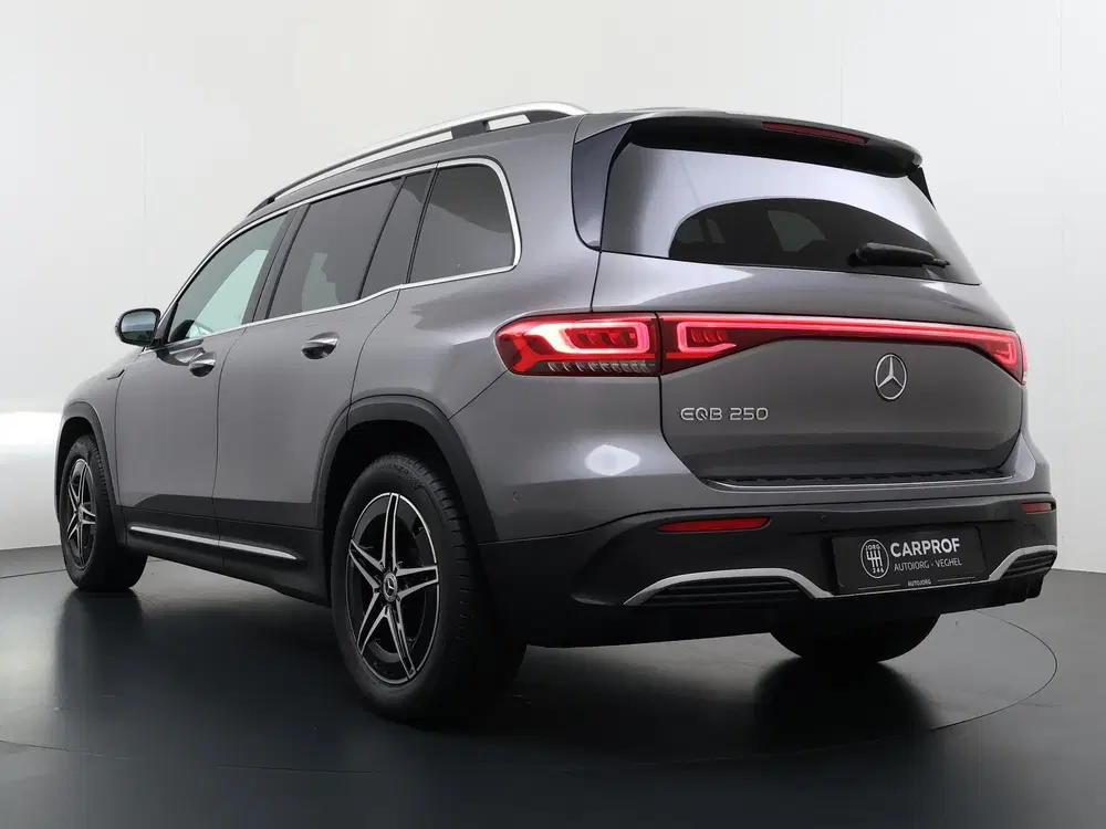Mercedes-Benz EQB 250 AMG Line 67 kWh 97% SOH uit 2024, foto 2