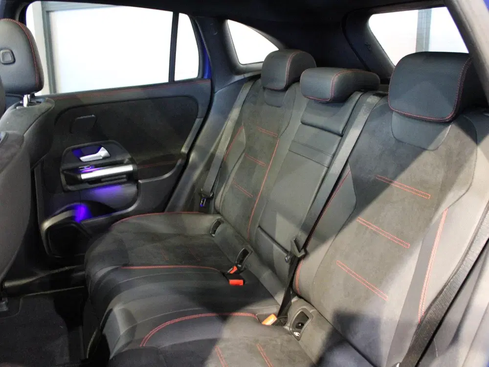 Mercedes-Benz EQA 250+ AMG Line 71 kWh Panorama dak uit 2025, foto 10