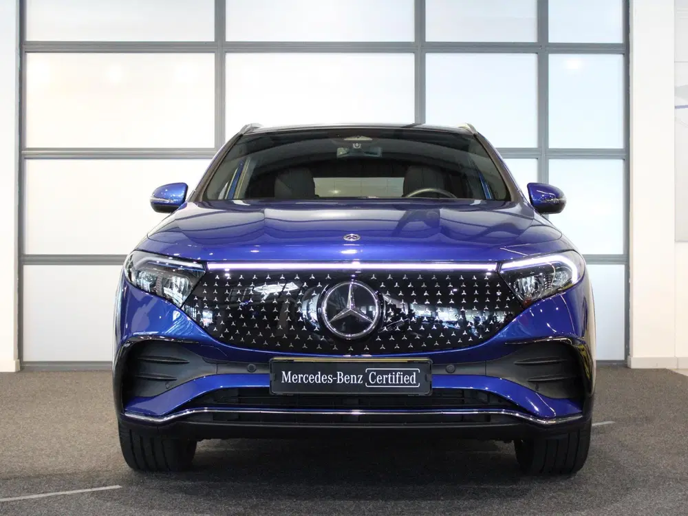 Mercedes-Benz EQA 250+ AMG Line 71 kWh Panorama dak uit 2025, foto 5