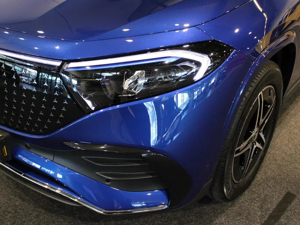 Mercedes-Benz EQA 250+ AMG Line 71 kWh Panorama dak uit 2025, foto 6