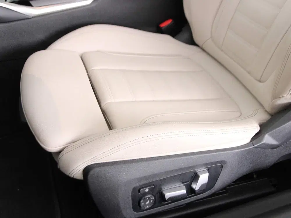 BMW 2-serie 220i Coupé High Executive (bj 2022 uit 2022, foto 14