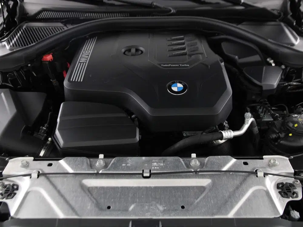 BMW 2-serie 220i Coupé High Executive (bj 2022 uit 2022, foto 3