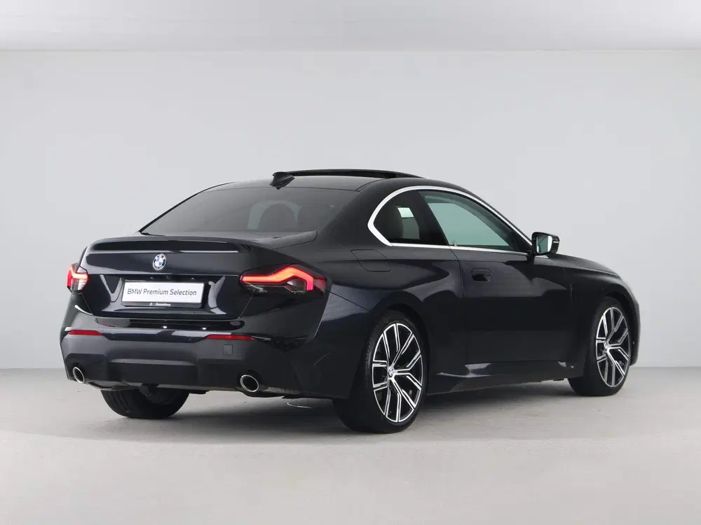BMW 2-serie 220i Coupé High Executive (bj 2022 uit 2022, foto 8